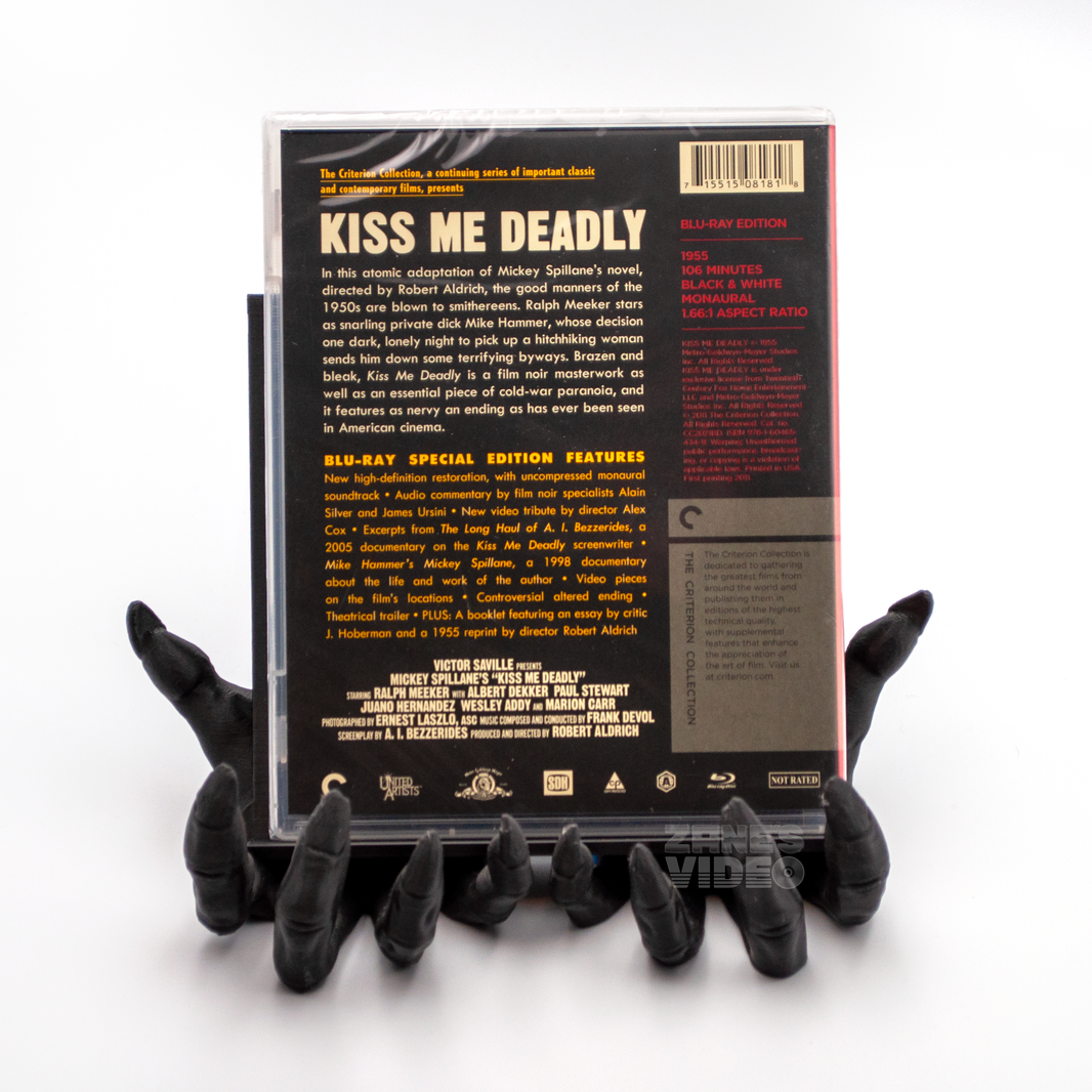 Kiss Me Deadly | Blu-ray